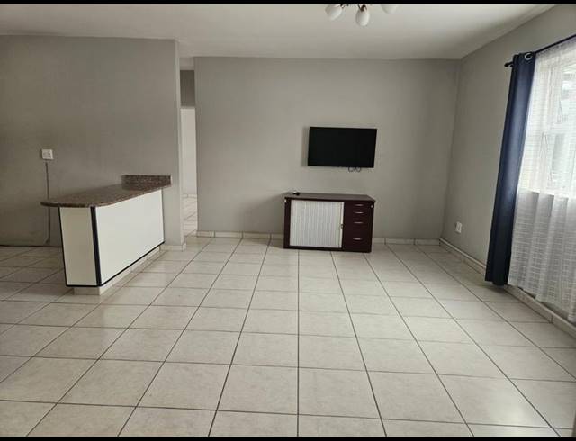 3 BEDROOM PROPERTY TO RENT IN UMHLATUZANA